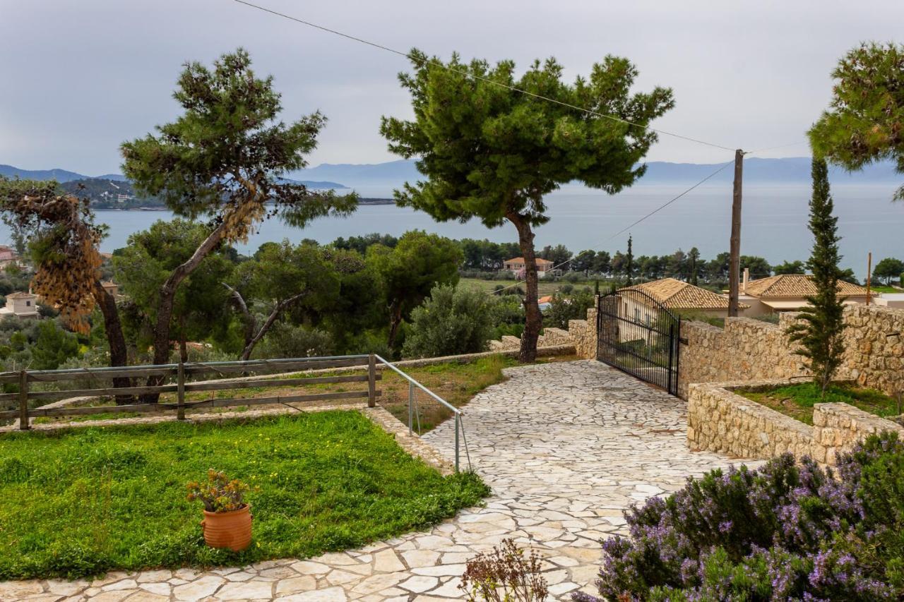 House With Amazing Ocean View And Patio - Pool Βίλα Πόρτο Χέλι Εξωτερικό φωτογραφία