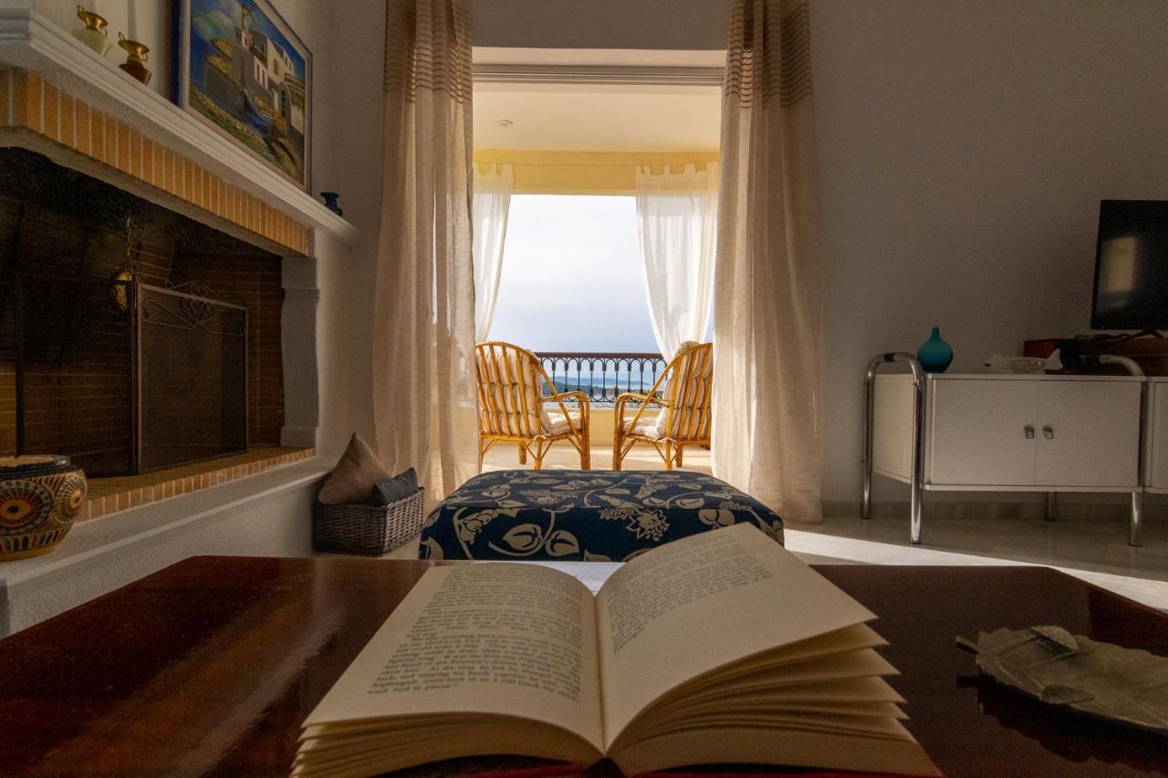 House With Amazing Ocean View And Patio - Pool Βίλα Πόρτο Χέλι Εξωτερικό φωτογραφία